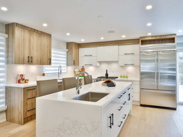 modern kitchen with build in appliances - toronto custom home builder
